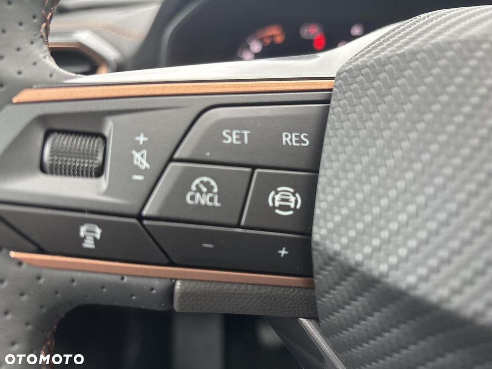 Cupra Formentor 1.5 eTSI mHEV DSG - 16