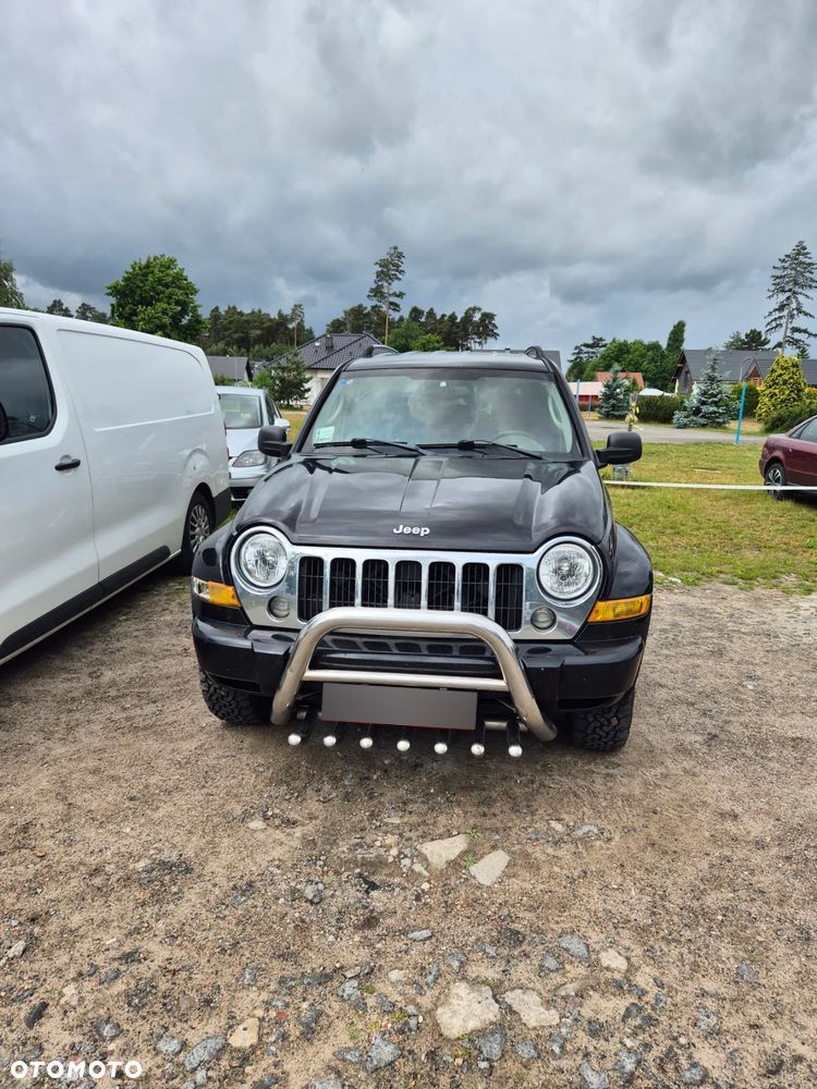 Jeep Cherokee - 1