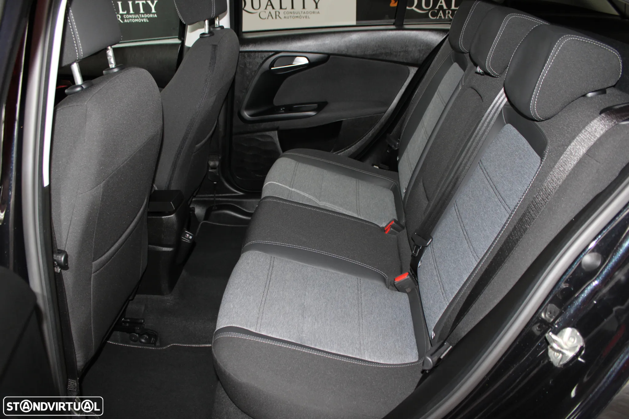 Fiat Tipo Cross 1.3 MultiJet - 11