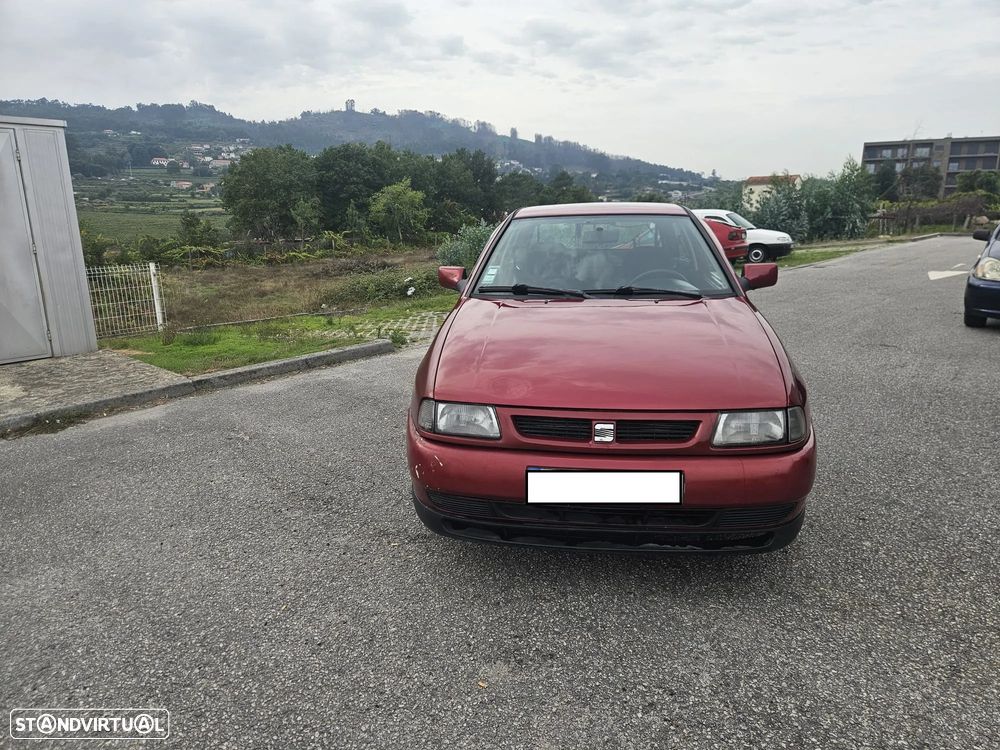 Seat IBIZA 1.9 d - 1