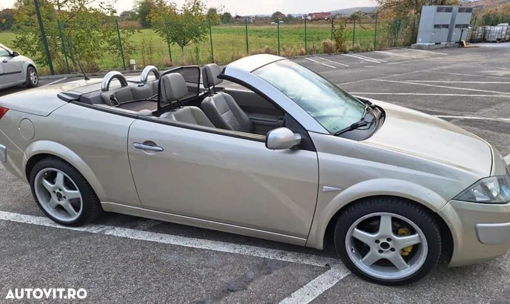 Renault Megane Coupe-Cabriolet 1.9 dCI Conf. Dynamique - 4