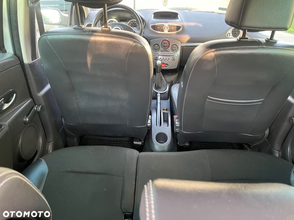 Renault Clio 1.6 16V Exception - 20