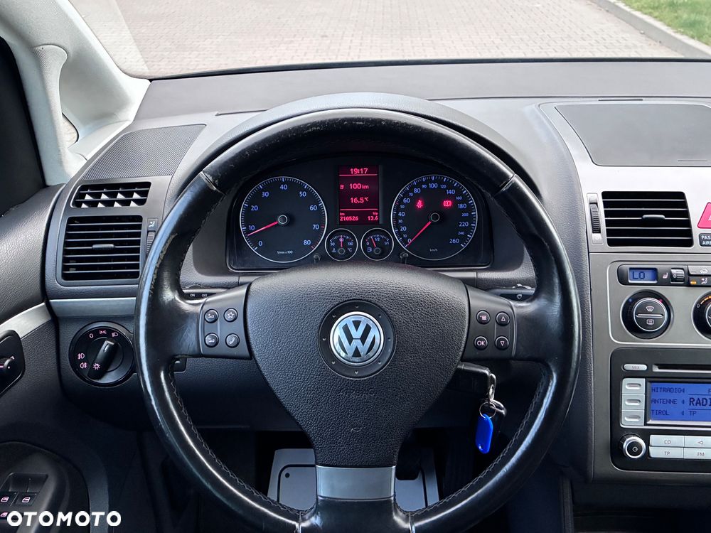 Volkswagen Touran 1.4 TSI Comfortline - 8