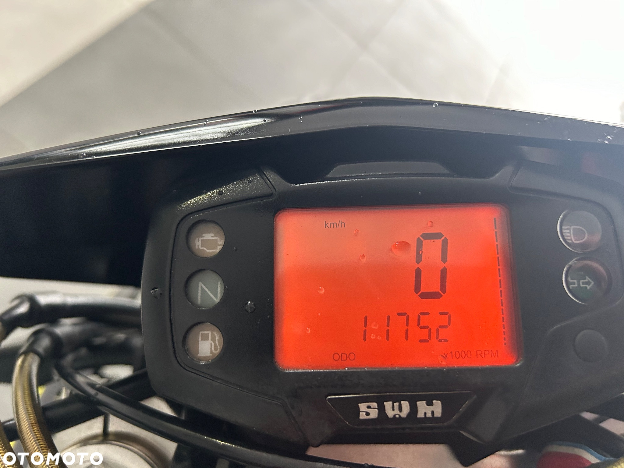SWM RS 125 R - 11