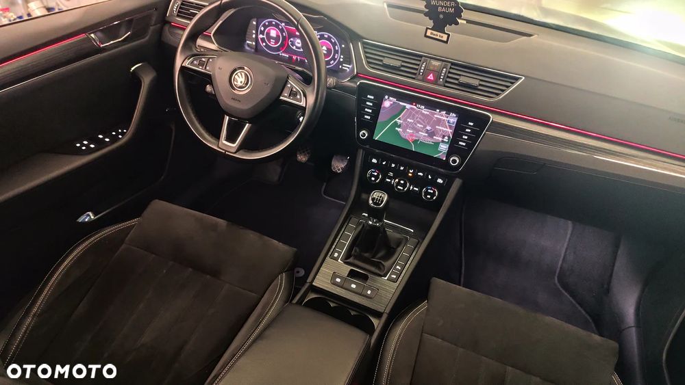 Skoda Superb ver-1-5-tsi-style - 8