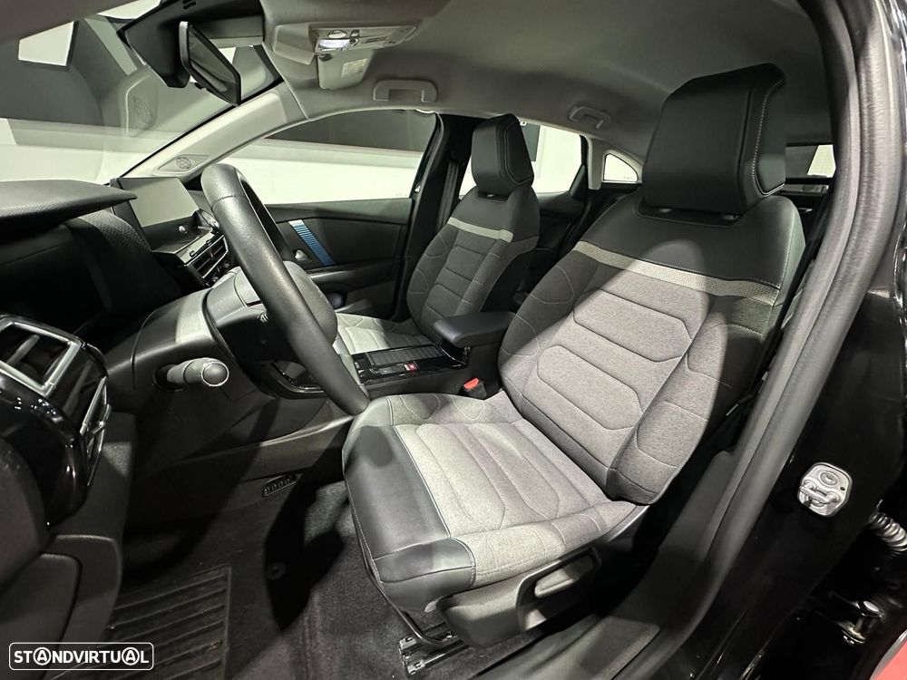 Citroën e-C4 50 kWh Feel - 24