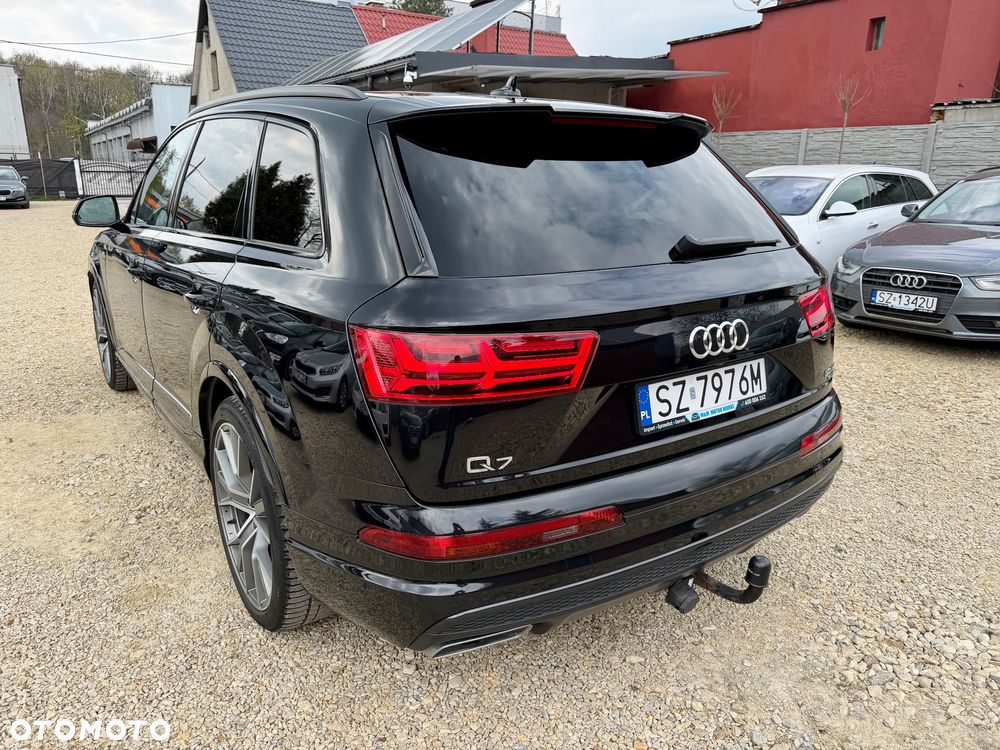Audi Q7 50 TDI mHEV Quattro S Line Tiptr - 17