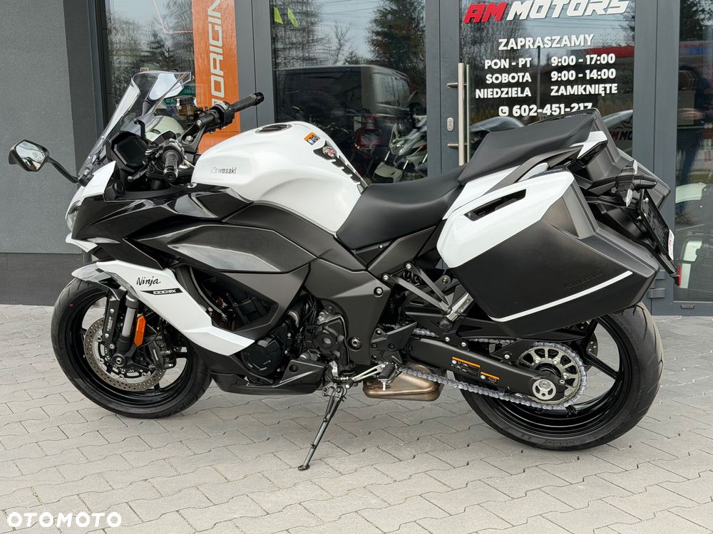 Kawasaki Ninja 1000 SX - 30