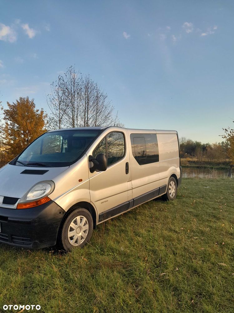 Renault Trafic - 1