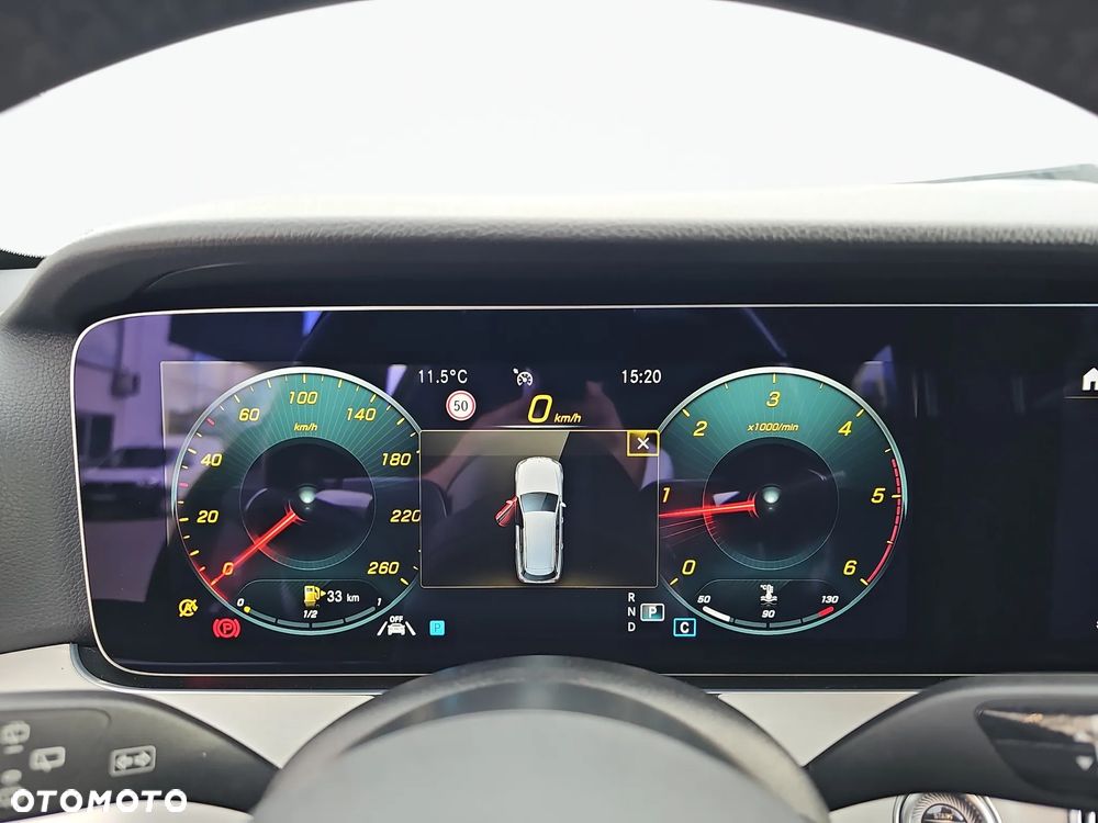Mercedes-Benz Klasa E 220 d 4-Matic 9G-TRONIC - 20