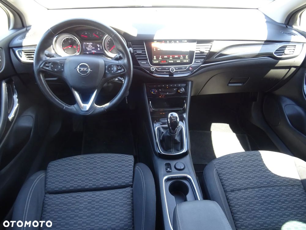 Opel Astra 1.4 Turbo Business - 5