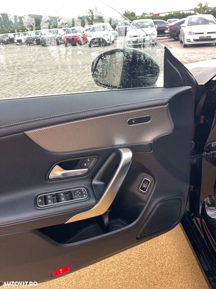 Mercedes-Benz CLA 200 d 8G-DCT - 29
