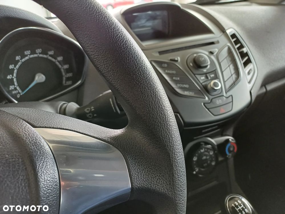 Ford Fiesta 1.25 Ambiente EU5 - 18