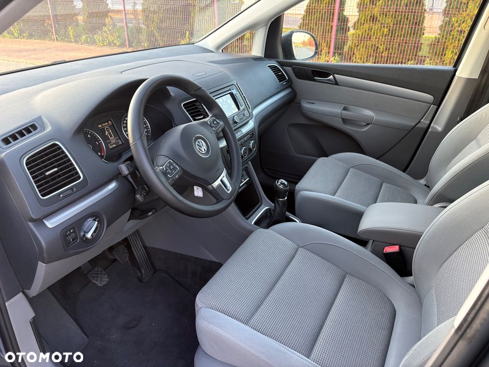Volkswagen Sharan 2.0 TDI BlueMotion Technology Trendline - 19