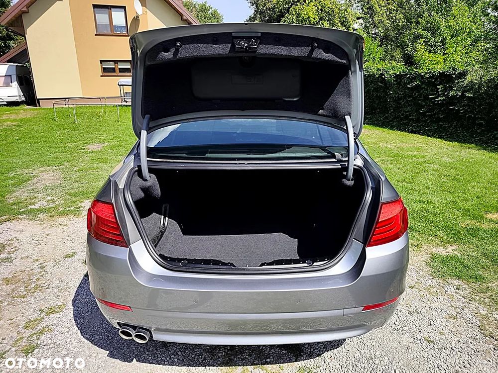 BMW Seria 5 520d - 26