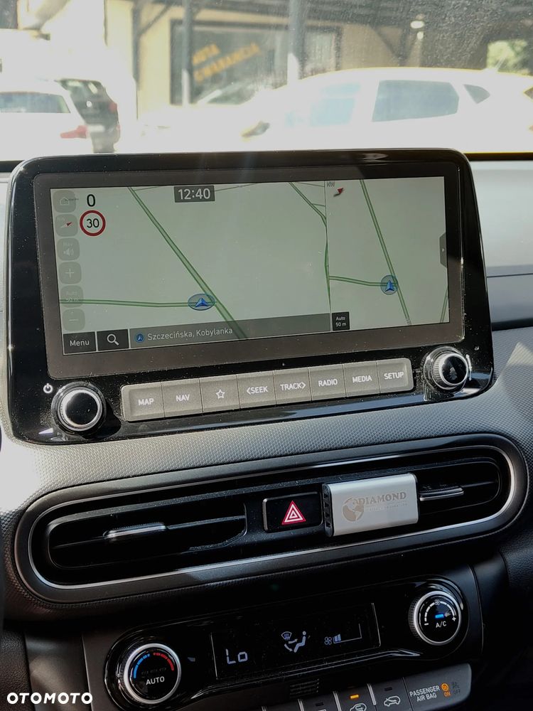 Hyundai Kona - 13