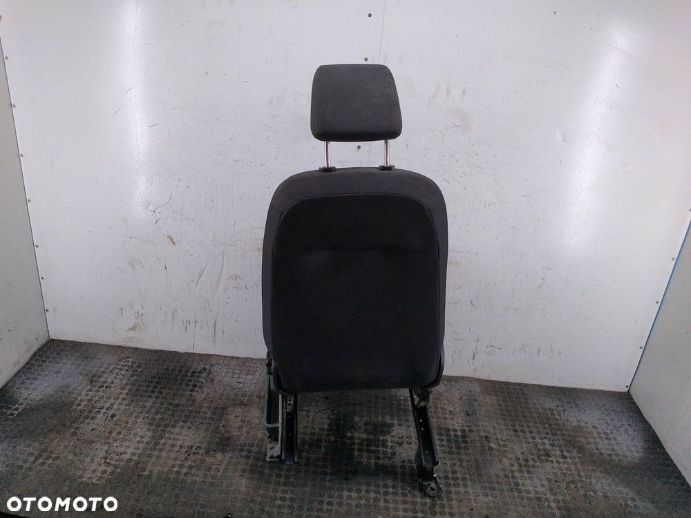 FOTEL LEWY KIEROWCY FORD TRANSIT CONNECT II - 1