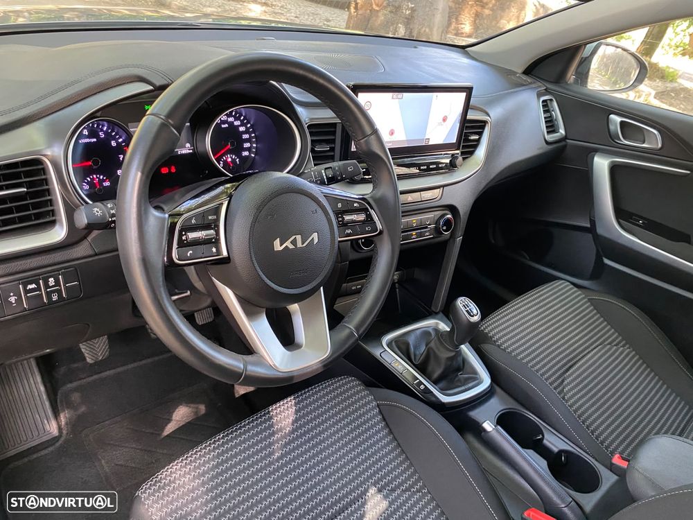 Kia XCeed 1.0 T-GDI Dynamic — fotografia 6