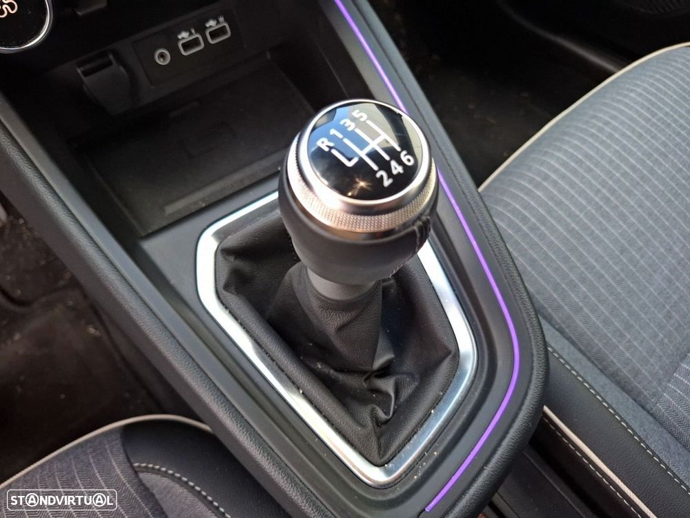 Renault Clio 1.0 TCe Techno Bi-Fuel - 16