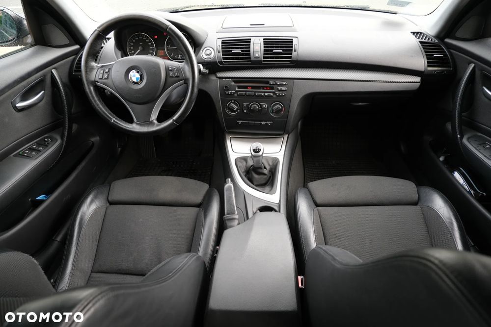 BMW Seria 1 118d - 16