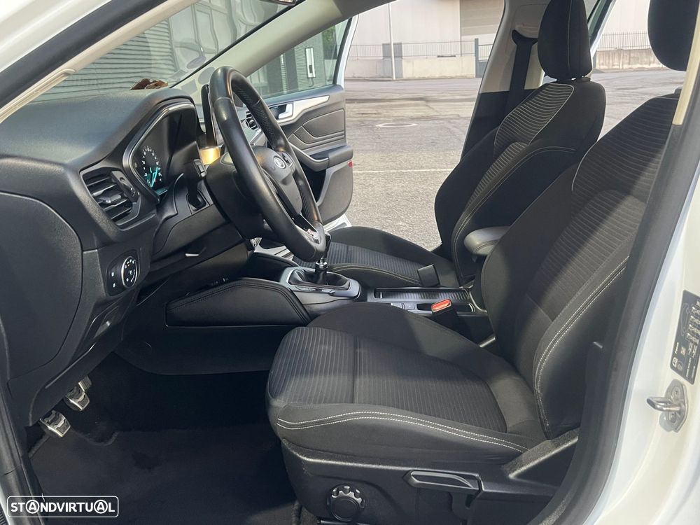 Ford Focus SW 1.0 EcoBoost ST-Line - 13