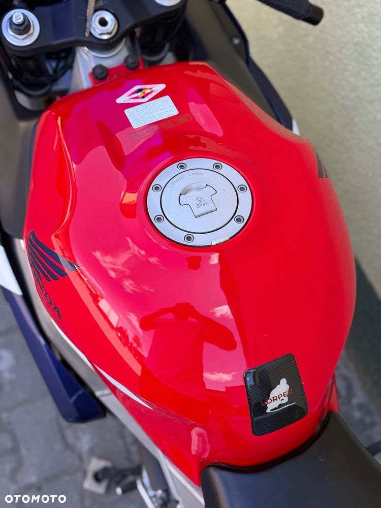 Honda CBR - 36