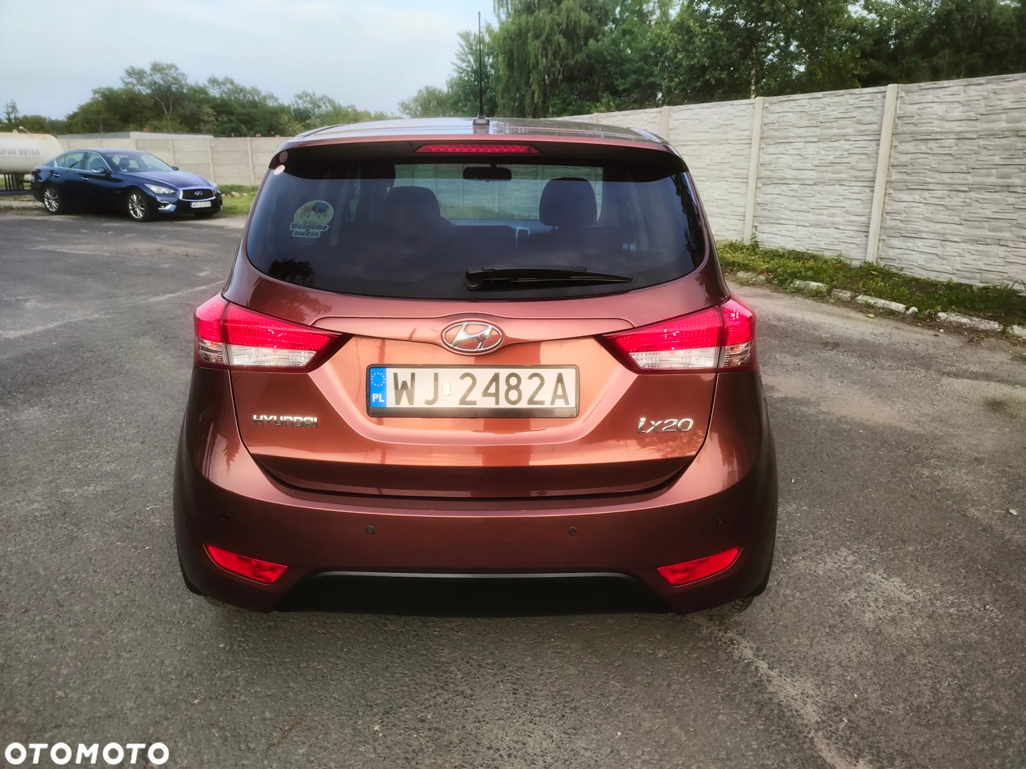 Hyundai ix20 1.6 Comfort - 12