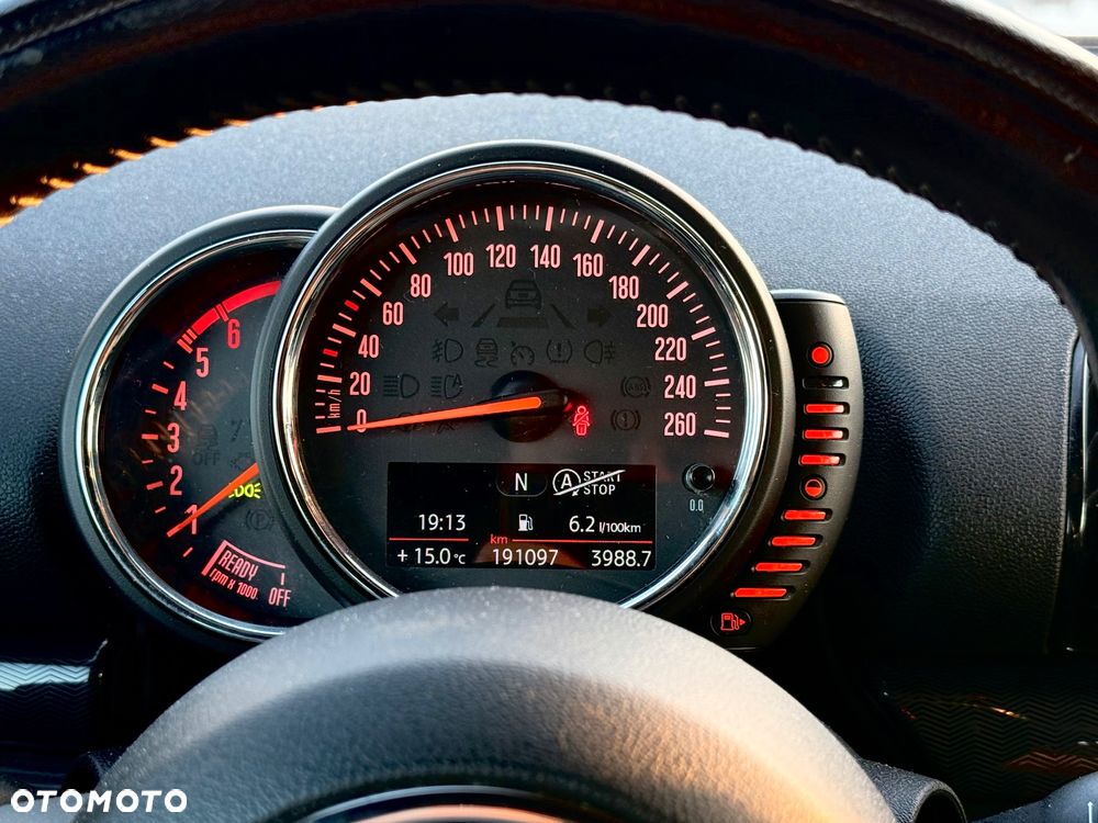 MINI Clubman One D Essential Trim - 31