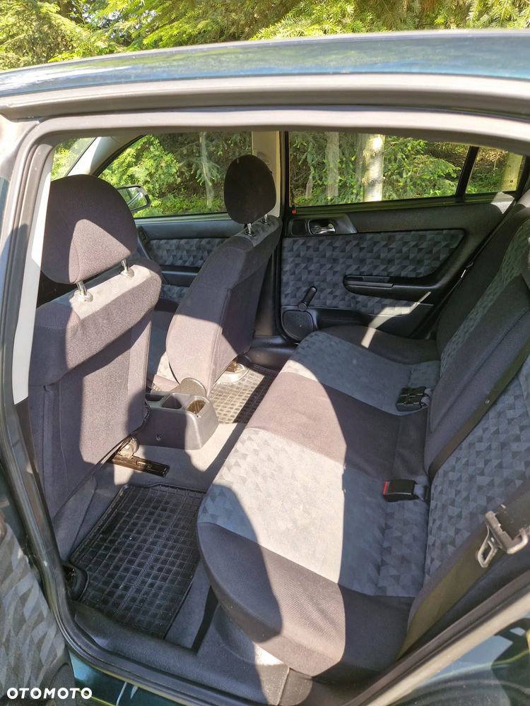 Opel Astra - 7