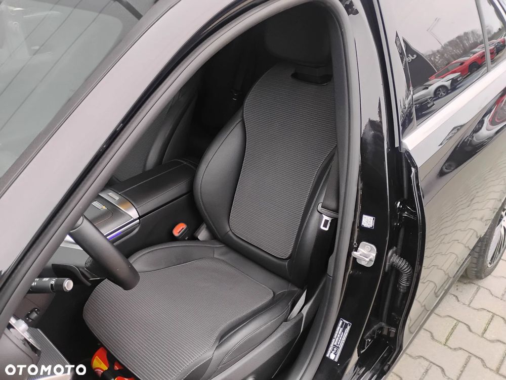 Mercedes-Benz Klasa C 200 d mHEV Business Edition - 11