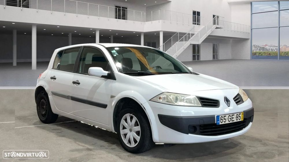 Renault Mégane 1.5 dCi Dynamique - 7