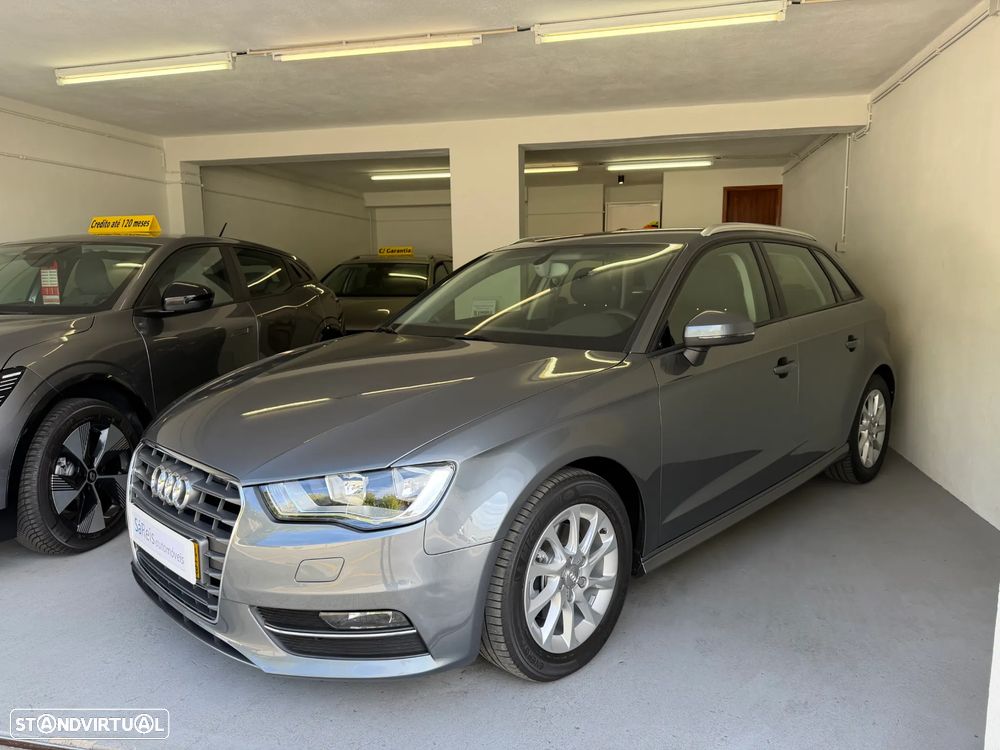 Audi A3 Sportback 1.6 TDI Advance Ultra — fotografia 51
