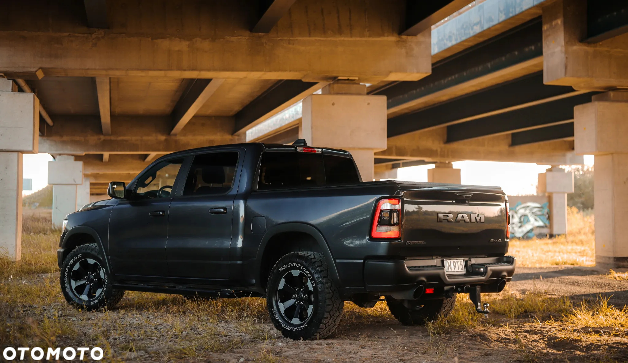 RAM 1500 5.7 Crew Cab Rebel - 5
