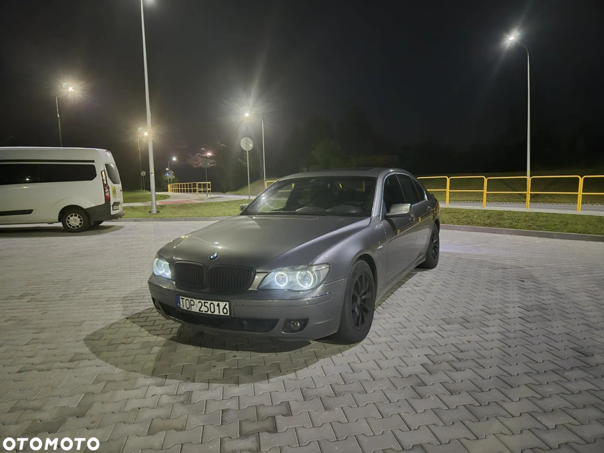 BMW Seria 7 730d - 14