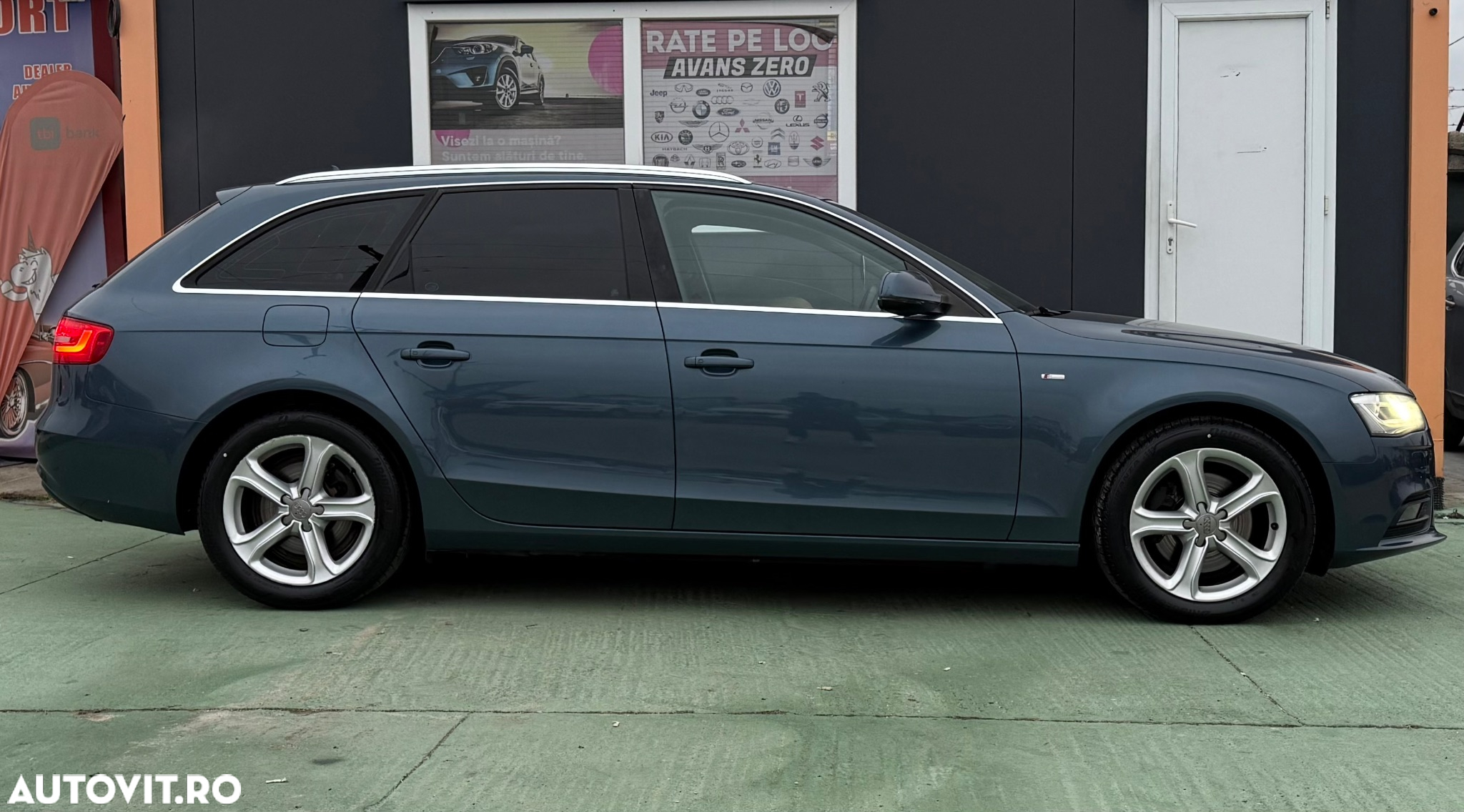Audi A4 Avant 2.0 TDI quattro S tronic Sport - 36