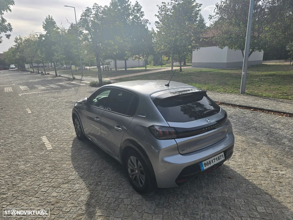Peugeot e-208 50 kWh Allure Pack - 12