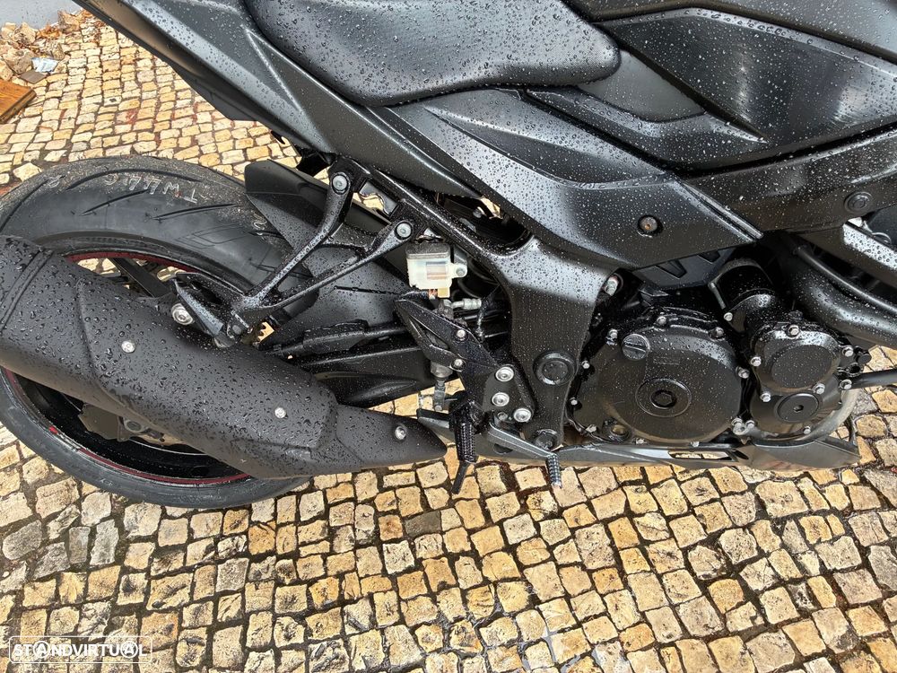 Suzuki GSX 750 S - 7