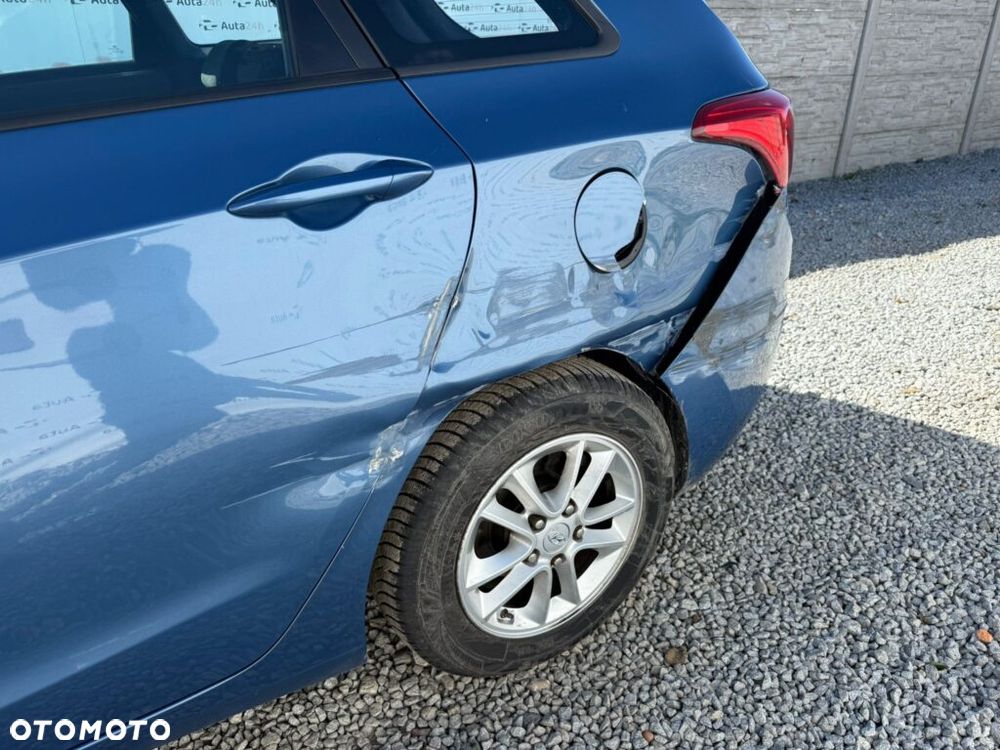 Hyundai i30 1.6 Classic - 14