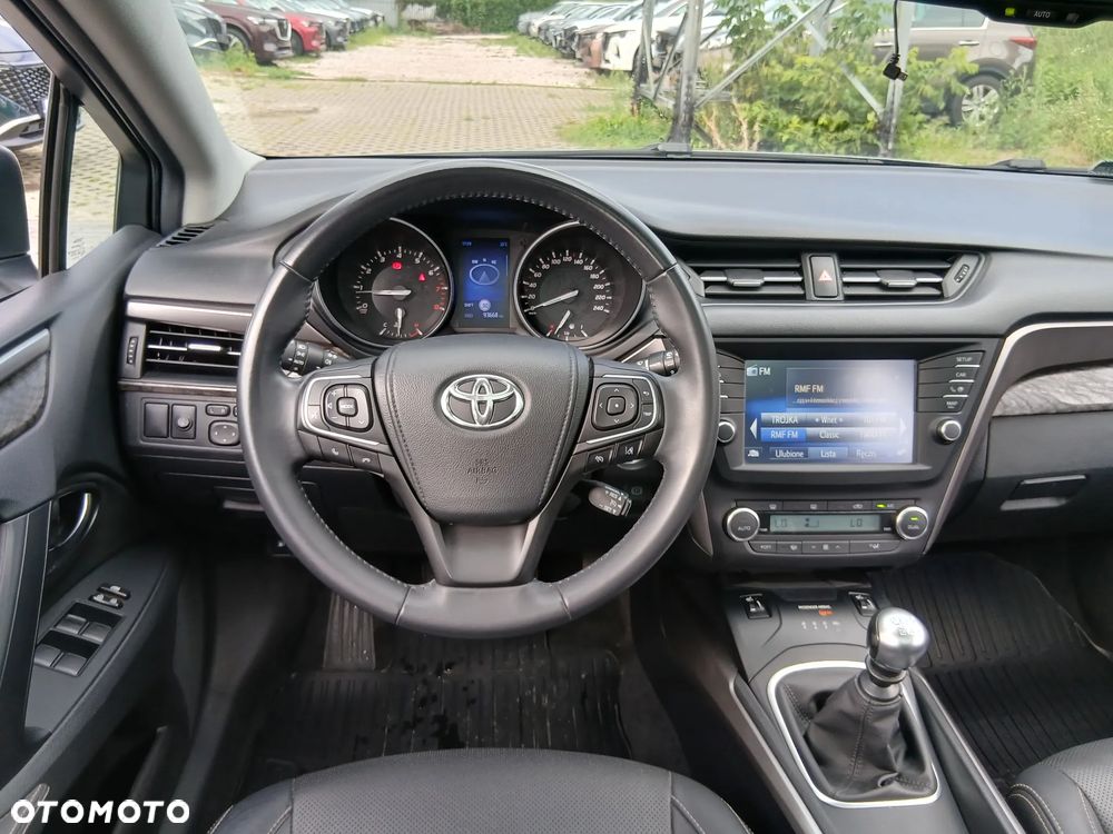 Toyota Avensis 1.8 Prestige - 7