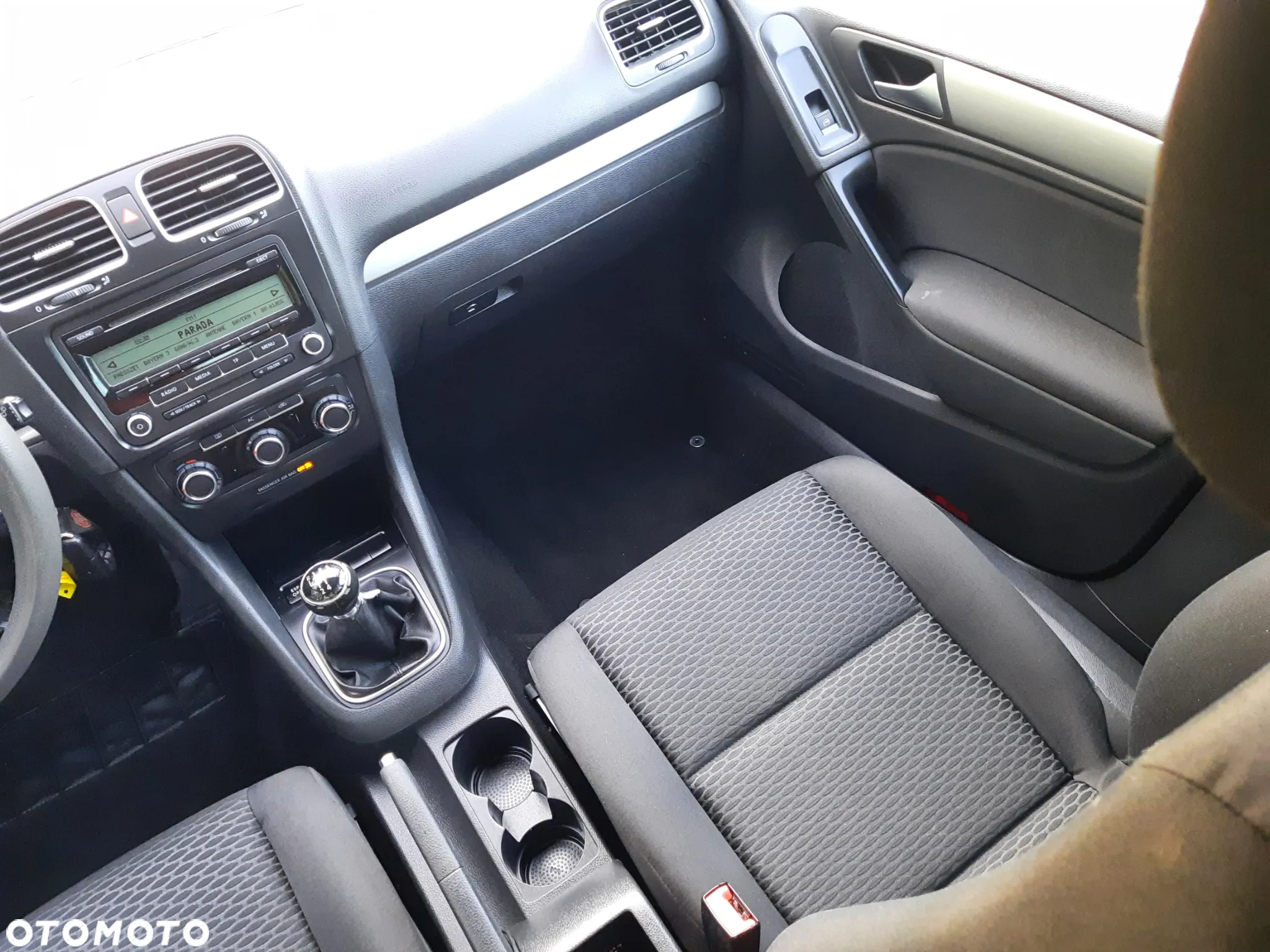 Volkswagen Golf 1.6 Trendline - 12