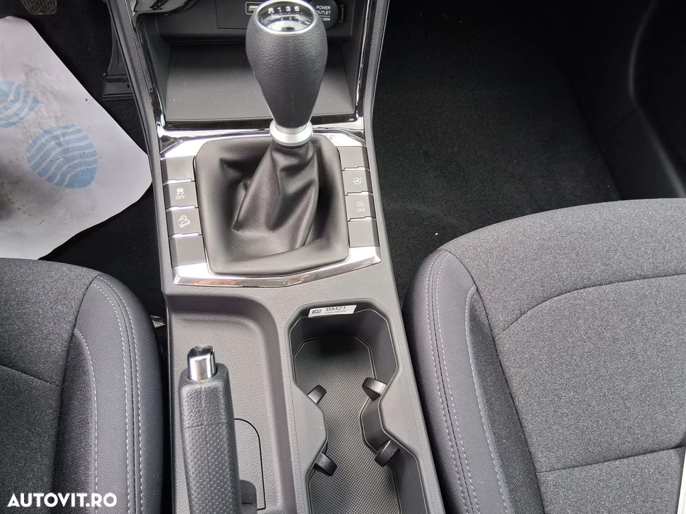 SsangYong Korando 1.5 GDI Turbo MT Club - 21