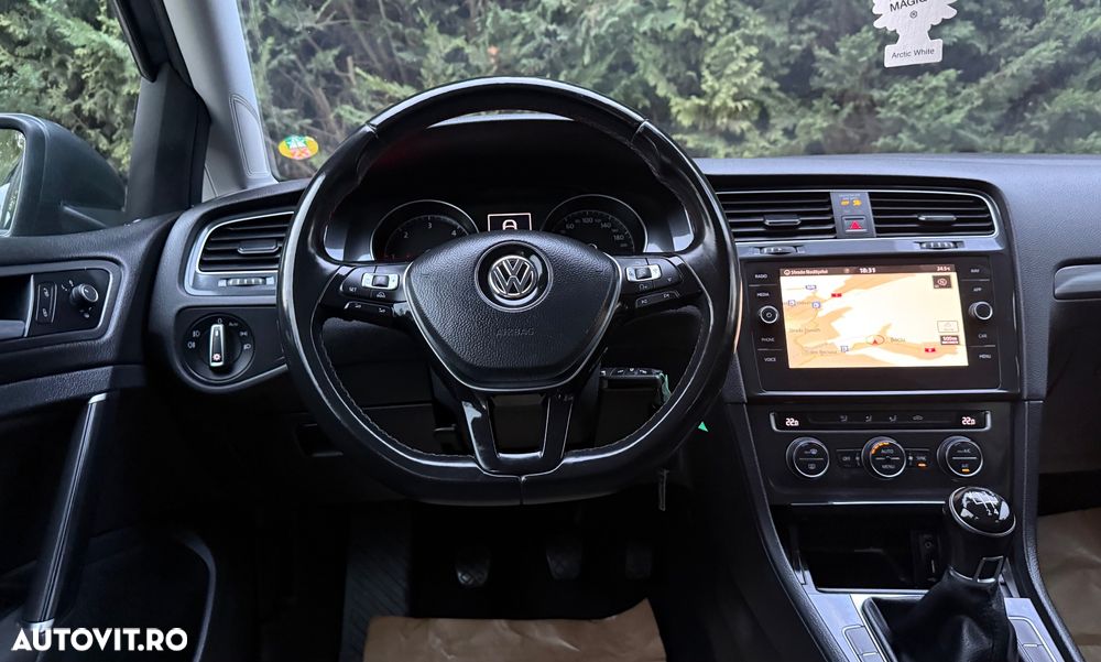 Volkswagen Golf 1.6 TDI (BlueMotion Technology) Trendline - 14