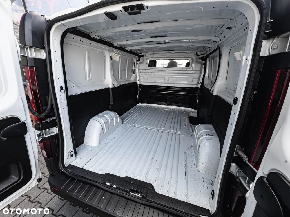 Renault Trafic - 27