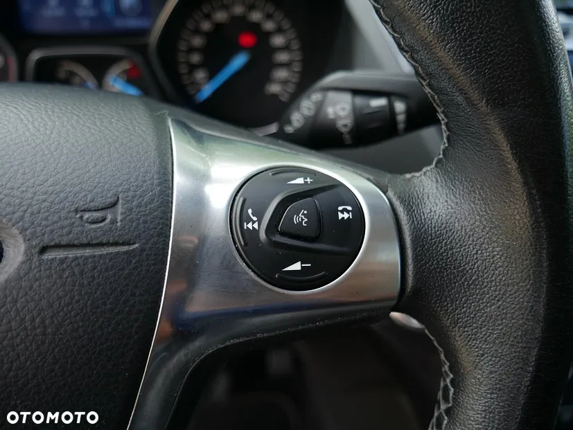 Ford Kuga 2.0 TDCi Individual - 19