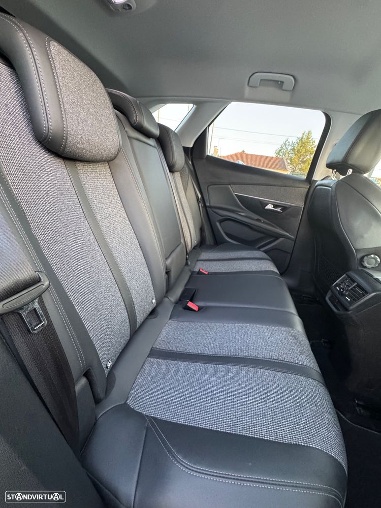 Peugeot 3008 1.2 PureTech Allure - 9