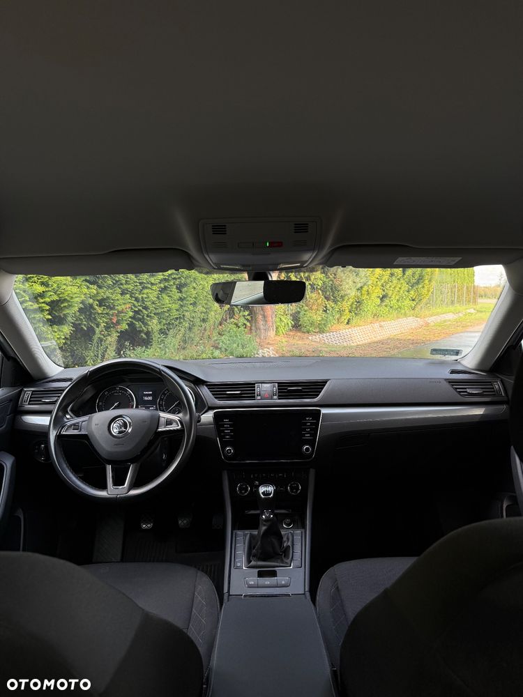 Skoda Superb 2.0 TDI Ambition - 7