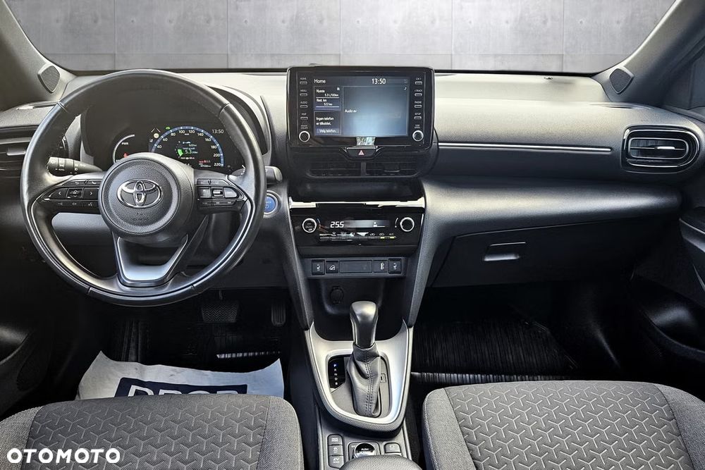 Toyota Yaris Cross Hybrid 1.5 Active - 23