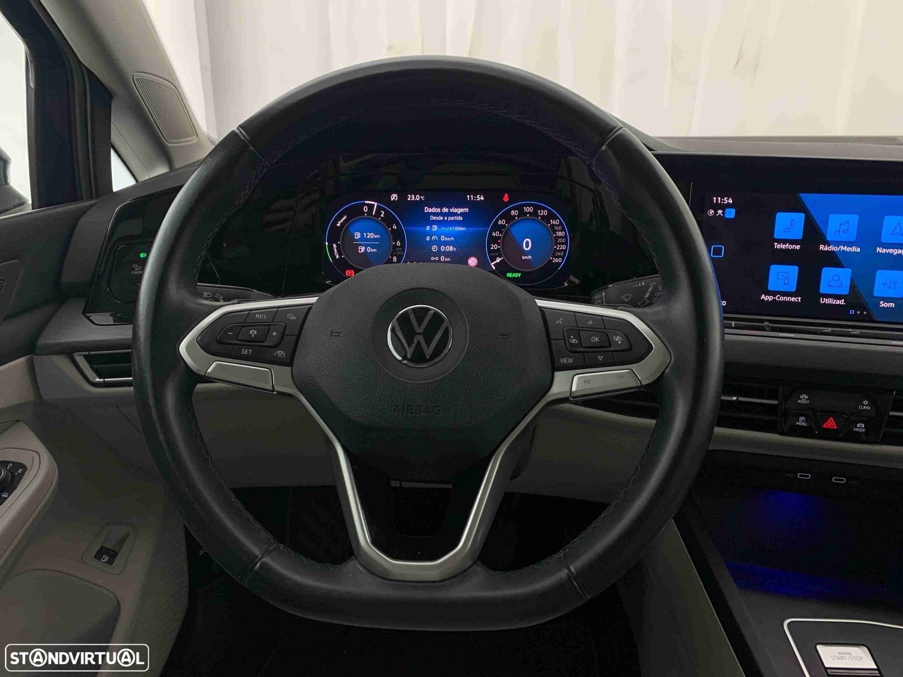 VW Golf 1.4 TSI e-Hybrid DSG - 12