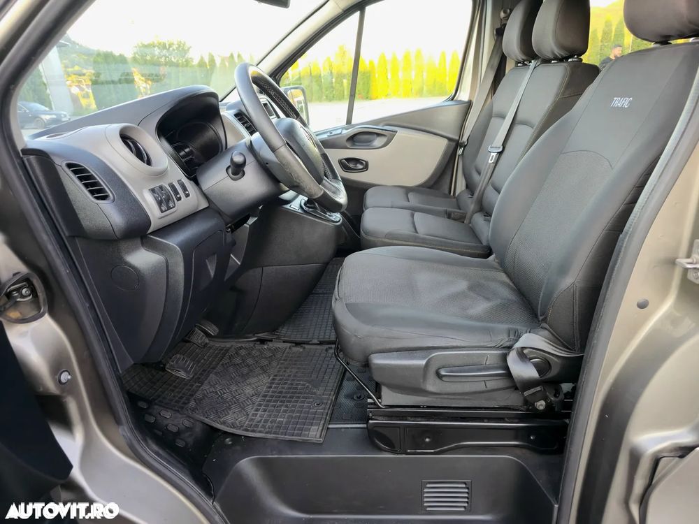 Renault Trafic ENERGY Combi Expression - 16