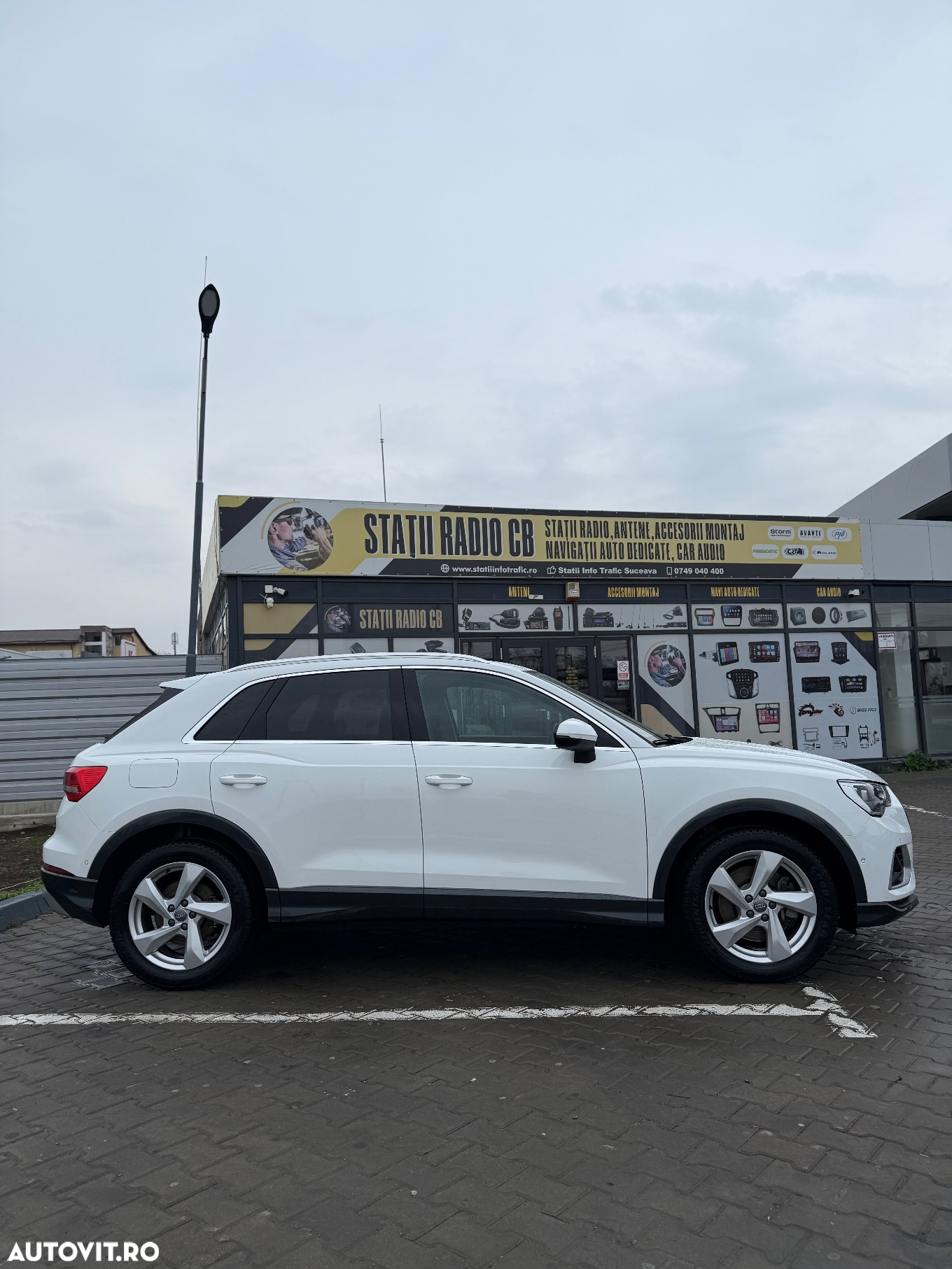Audi Q3 2.0 40 TFSI S tronic quattro Advanced - 6